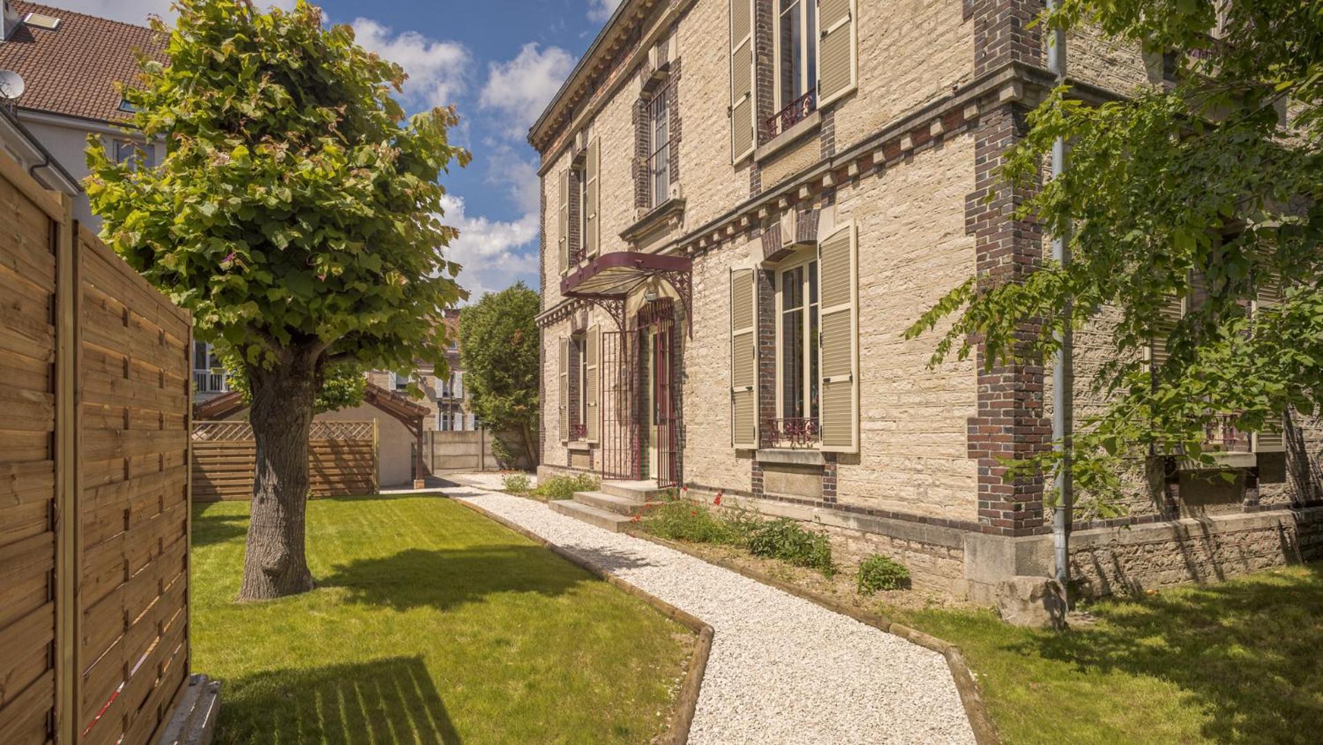 Appartement Bonappart 14 - Charme Napoleonien & Confort Troyes