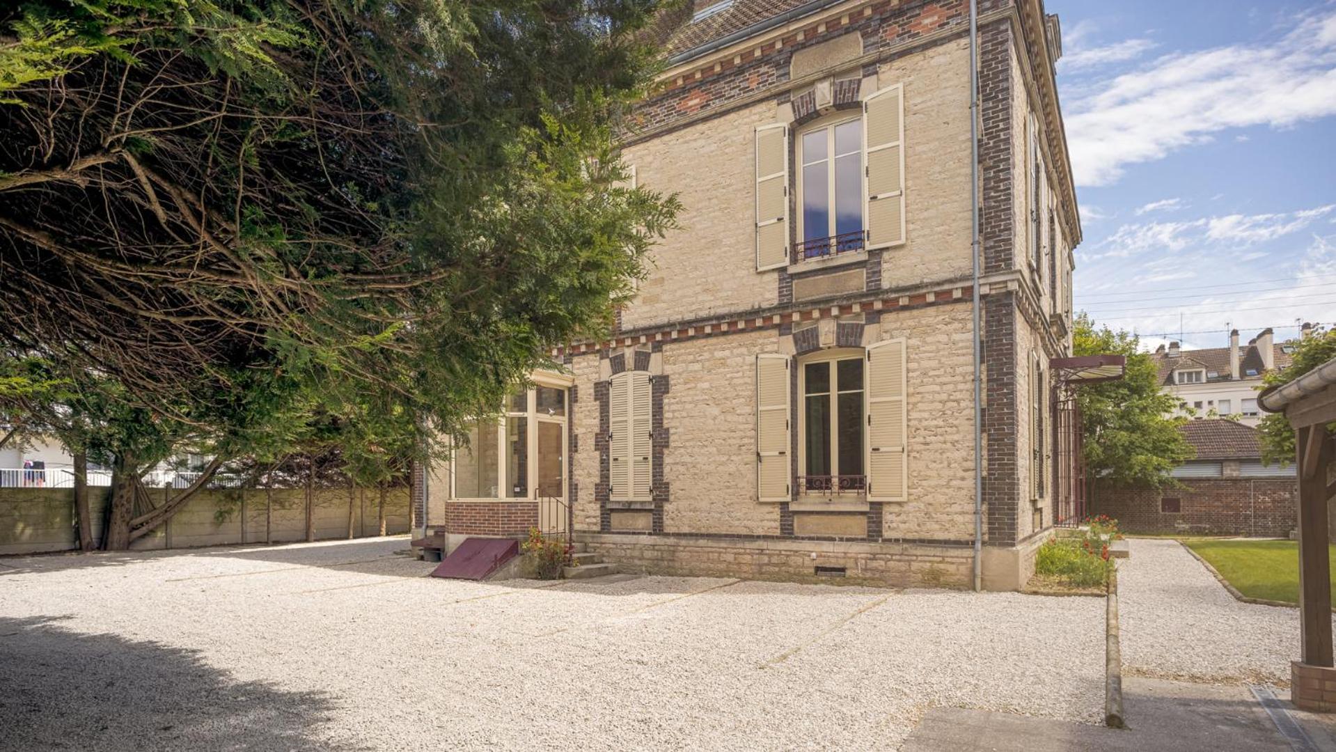 Bonappart 14 - Charme Napoleonien & Confort * Troyes
