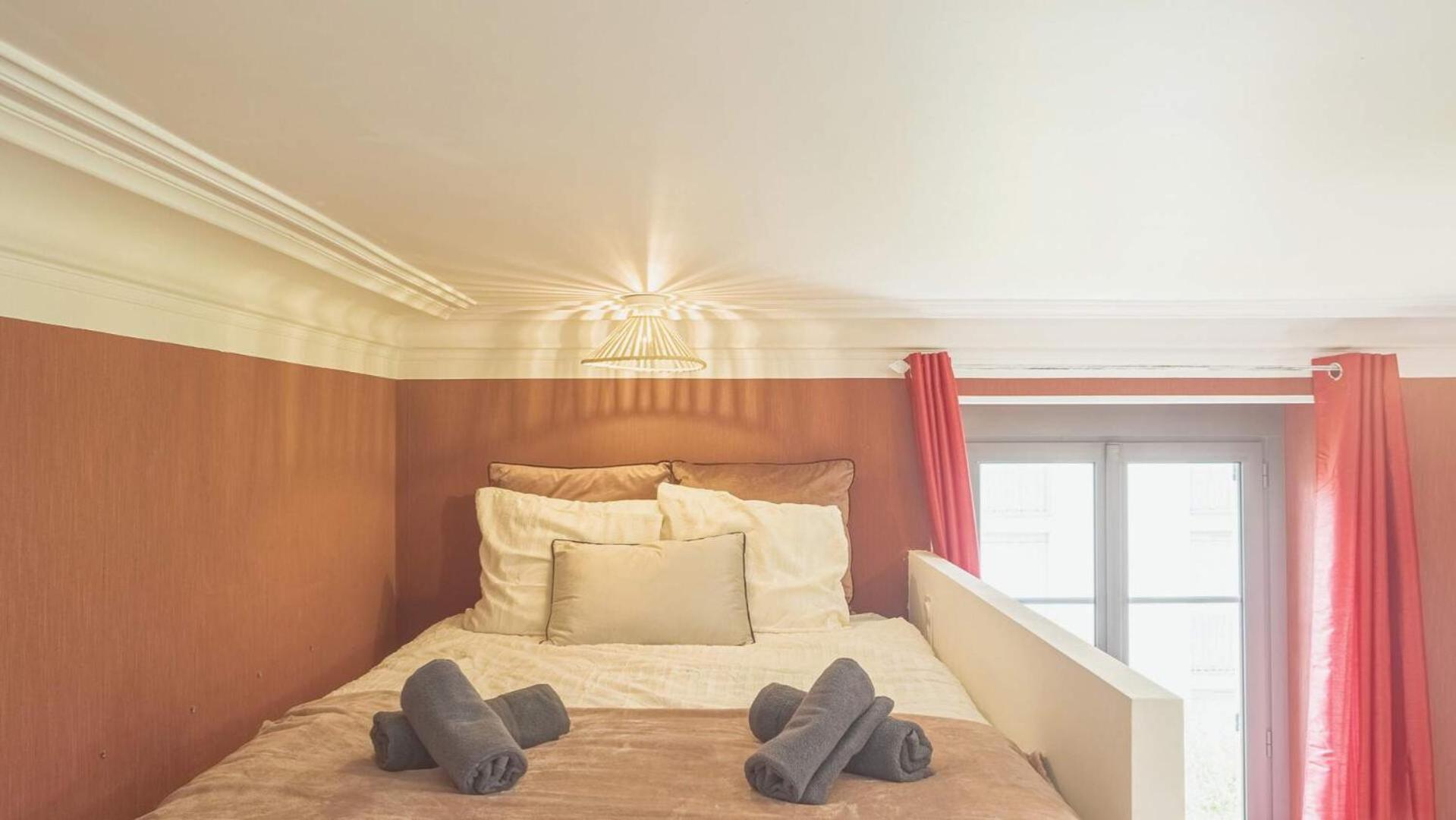 Bonappart 14 - Charme Napoleonien & Confort Apartment Troyes